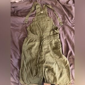 Casual green overalls!
